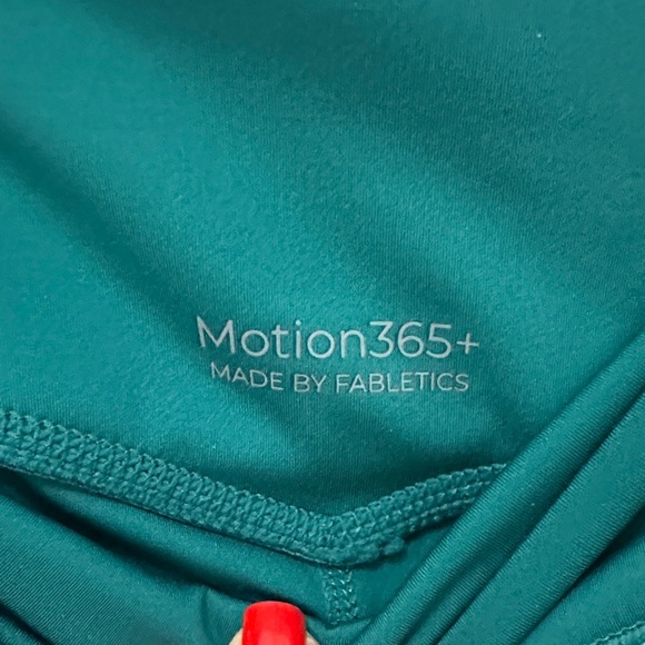 Fabletics Green Leggings - Picture 3 of 3